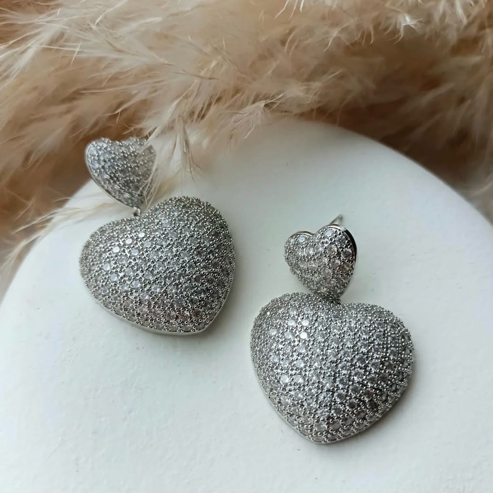 Mother’s Day 🌺 Crystal Heart Earrings Bridal Jewelry White Gold Plated - Picture 6 of 9